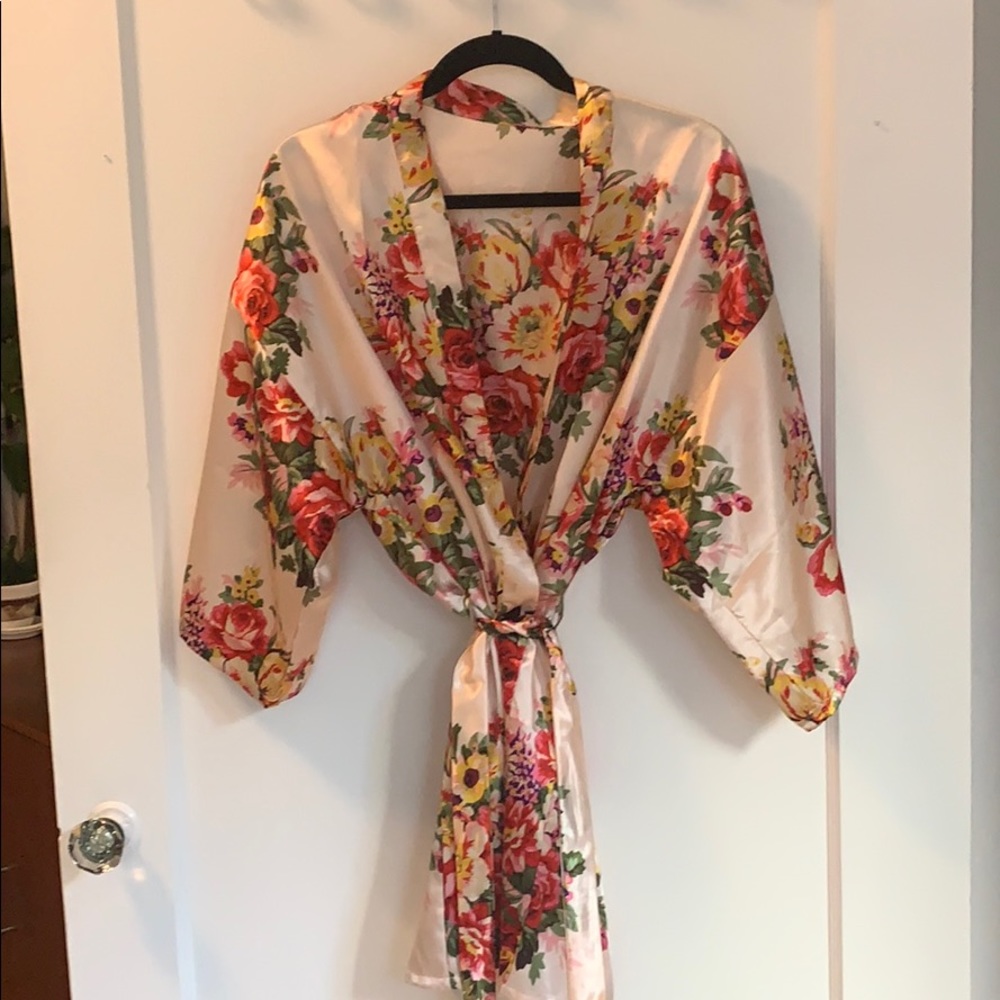 Silk floral kimono